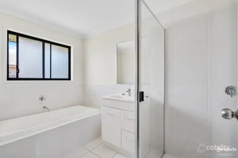 Property photo of 28 Beachside Circuit Mulambin QLD 4703