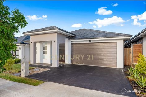 41 Neville St, Oran Park, NSW 2570