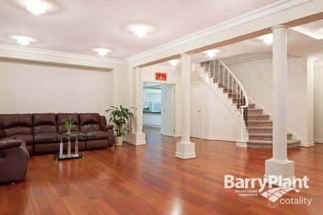 Property photo of 8 Kawarra Drive Keysborough VIC 3173