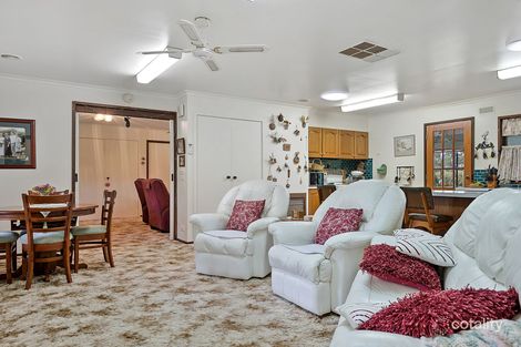Property photo of 2 Apsley Street Strathfieldsaye VIC 3551