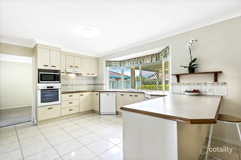 Property photo of 32 Fernleigh Crescent Mountain Creek QLD 4557