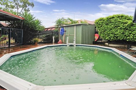 Property photo of 22 Paton Crescent Forest Lake QLD 4078