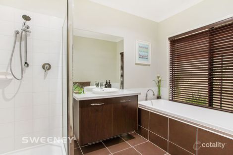 Property photo of 9 Tunbridge Road Cairnlea VIC 3023