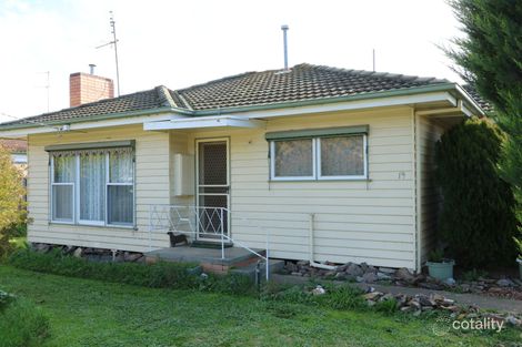 Property photo of 19 Simson Street Carisbrook VIC 3464