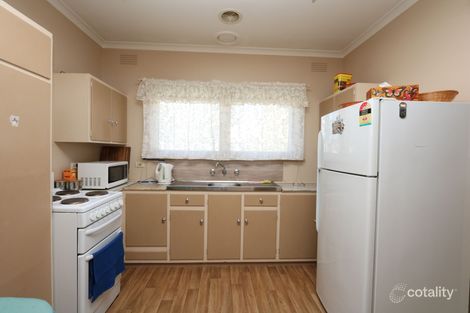 Property photo of 19 Simson Street Carisbrook VIC 3464