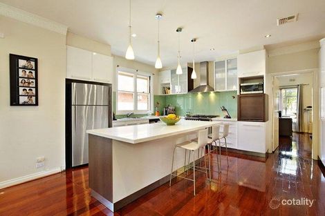 Property photo of 10 Wallen Road Ormond VIC 3204