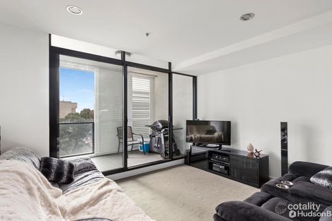 Property photo of 319/632 Doncaster Road Doncaster VIC 3108
