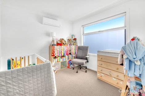 Property photo of 2/22 Irvine Street Deer Park VIC 3023