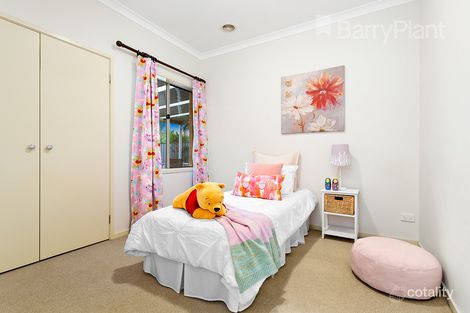 Property photo of 5 Dover Court Craigieburn VIC 3064