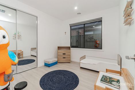 Property photo of 68 Scenery Drive Craigieburn VIC 3064