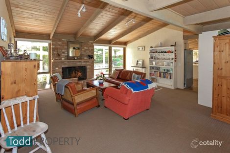 Property photo of 16 Scullys Lane Heathcote VIC 3523