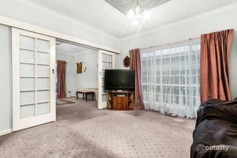 Property photo of 11 Winona Grove Pascoe Vale South VIC 3044