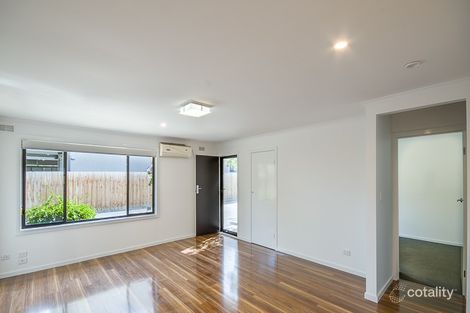 Property photo of 2/35 Newcastle Street Newport VIC 3015