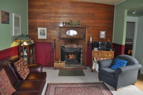 Property photo of 28 Caledonian Crescent Wonthaggi VIC 3995