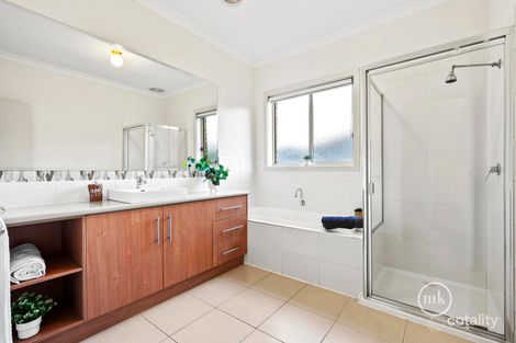 Property photo of 16 Dargo Crescent Doreen VIC 3754
