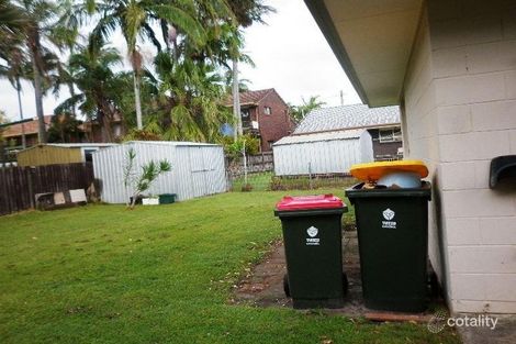Property photo of 34 Surfside Crescent Pottsville NSW 2489