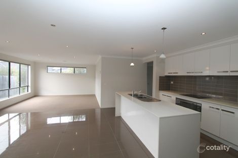 Property photo of 1 Earle Court Warrnambool VIC 3280