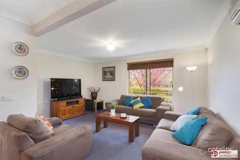Property photo of 2 Jenolan Court Wattle Grove NSW 2173