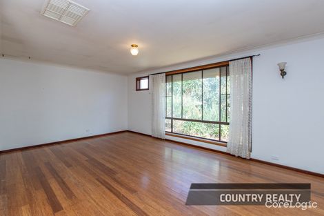 Property photo of 4 Park Lane Northam WA 6401