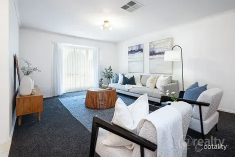 Property photo of 8 Wren Court Mount Barker SA 5251