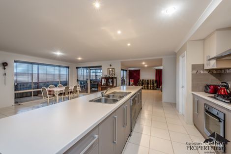 Property photo of 39 Reef Boulevard Drummond Cove WA 6532