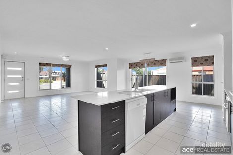 Property photo of 46 Fantail Crescent Williams Landing VIC 3027