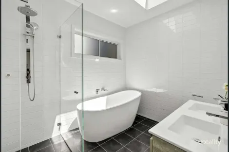 Property photo of 11 Morris Avenue Wahroonga NSW 2076