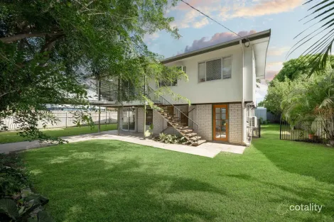21 Hammond Way, Kelso, QLD 4815