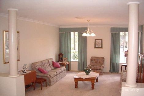 Property photo of 14 Oak Hill Crescent Parkwood QLD 4214