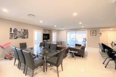 11 Harvey St, Oran Park, NSW 2570