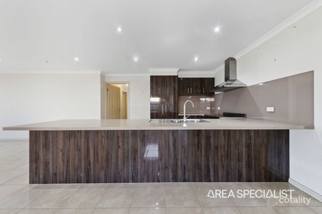 Property photo of 11 Emerald Crescent Koo Wee Rup VIC 3981