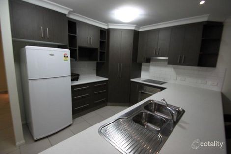 Property photo of 2/38 Berthun Street Emerald QLD 4720