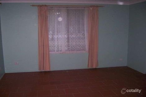 Property photo of 20 Twentieth Avenue Hoxton Park NSW 2171