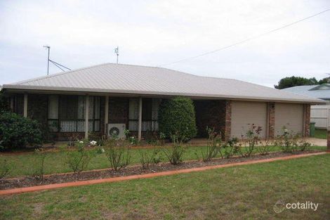 2 Prowse St, Rockville, QLD 4350