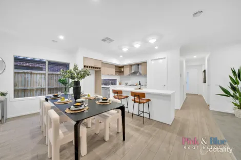 Property photo of 7 Desailly Parade Rockbank VIC 3335