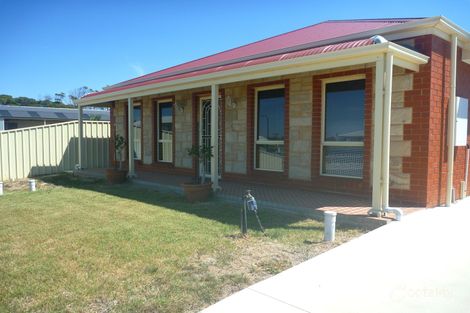4 Broadway Rd, Port Vincent, SA 5581