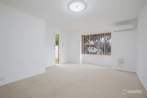 Property photo of 4 Hollingsford Crescent Carrington NSW 2294