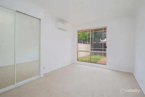 Property photo of 4 Hollingsford Crescent Carrington NSW 2294