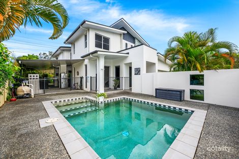 Property photo of 23 The Close Helensvale QLD 4212