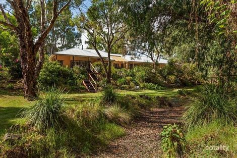 1560 Katharine St, Helena Valley, WA 6056