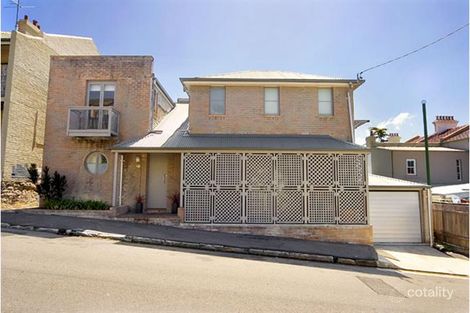 Property photo of 18 Ferdinand Street Birchgrove NSW 2041