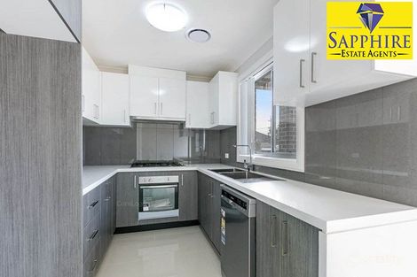 Property photo of 4 Oregano Glade Rooty Hill NSW 2766