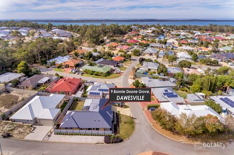 Property photo of 9 Bonnie Doone Grove Dawesville WA 6211