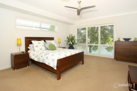 Property photo of 1 Manacor Place Coombabah QLD 4216