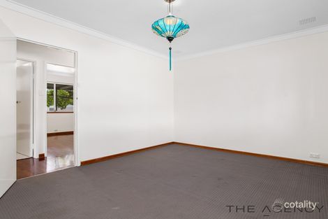 Property photo of 22 Newport Way Lynwood WA 6147