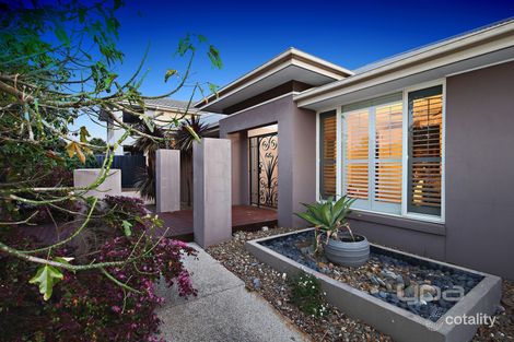 Property photo of 6 Kirribilli Boulevard Taylors Hill VIC 3037