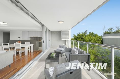 Property photo of 402/42 Rider Boulevard Rhodes NSW 2138