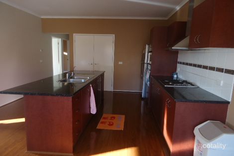 Property photo of 36 Rowland Drive Point Cook VIC 3030