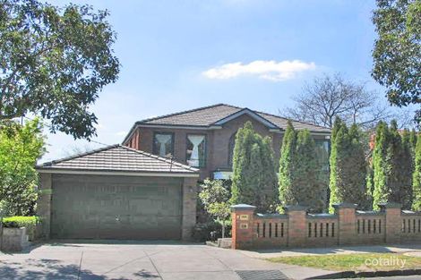 8 Carlyle Cres, Mont Albert, VIC 3127