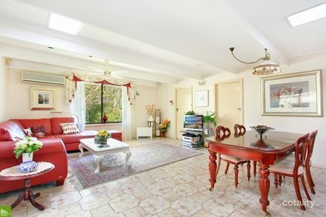 Property photo of 42 McAndrew Crescent Mangerton NSW 2500